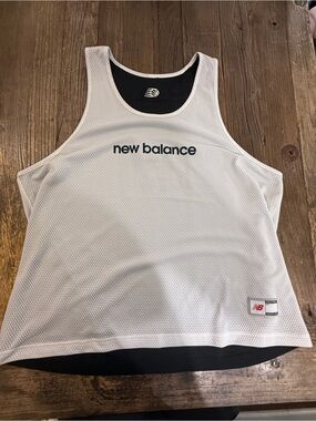 New Balance Men’s Reversible White/Black Mesh Tank